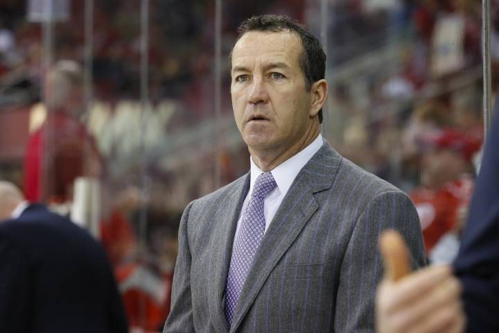 Deadspin | Former NHL player Kevin Dineen discloses cancer battle