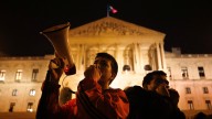 Protests at Portuguese parliament on day of general strike