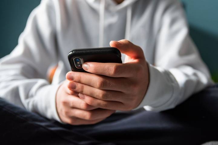 Kids with a Smartphone Before Age 12 Have Higher Risk of Health Problems: Study