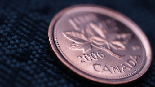 Morden Man Successfully Stretches Penny Into Copper Wire