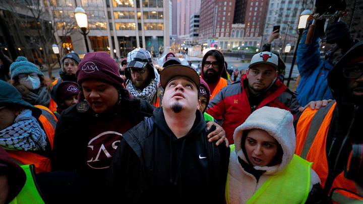 ‘I will continue to fight': Kilmar Abrego Garcia walks free from ICE after judge's order