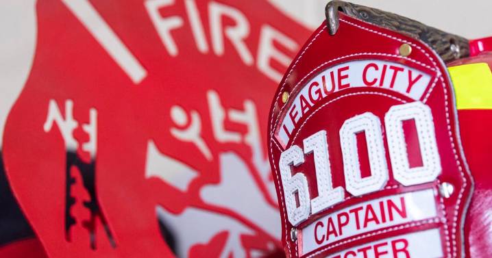 10 volunteer fire departments in Galveston County receive $25,000 in new state grants