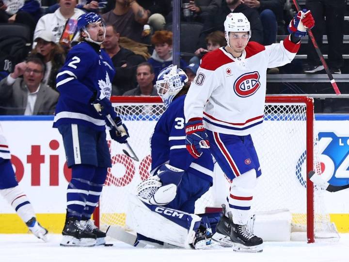 Less-than-full effort costs Maple Leafs in shootout loss