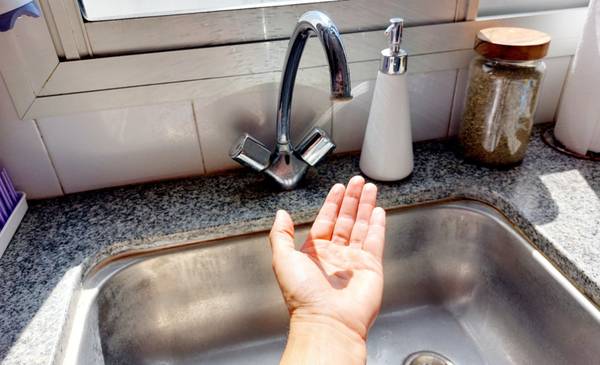 La Plata, con baja presión de agua este jueves: la explicación de Absa