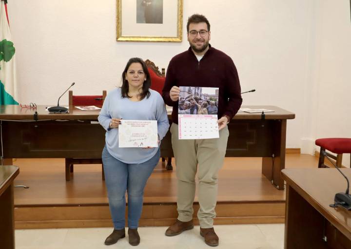 Albolote presenta el calendario municipal de 2026 dedicado a las tradiciones y eventos locales