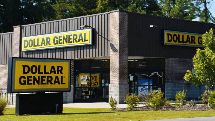 Dollar General plans to open 450 new stores