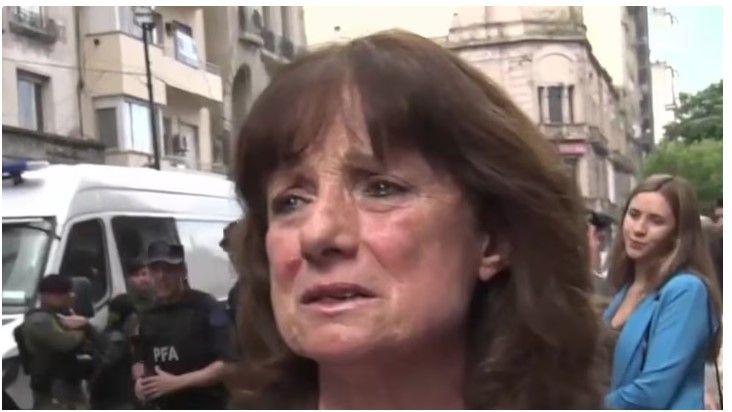 Vilma Ripoll esperó llorando a Javier Milei en la puerta del Congreso: el motivo de sus lágrimas