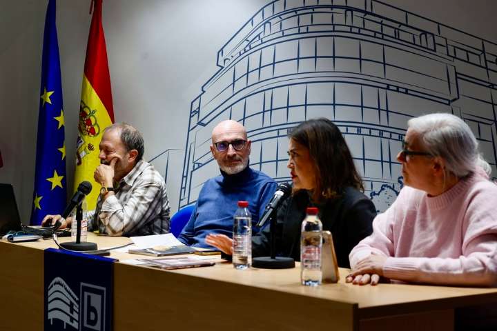 La revista albacetense 'La siesta del lobo' celebra 30 años