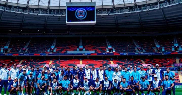 Cruz Azul llega a Catar: Larcamón descarta 'salvar el semestre' ante Flamengo