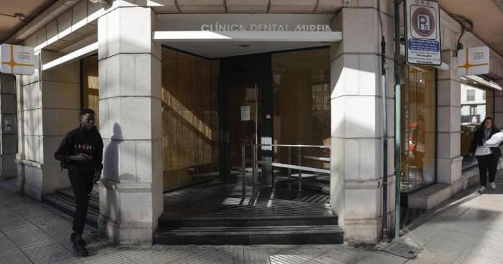 Queda en libertad el anestesista acusado de la muerte de una niña de seis años en una clínica de Alzira