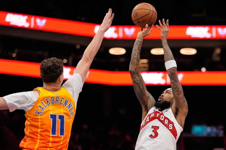 Deadspin | Raptors know no lead is safe when opposing Hornets