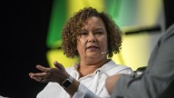 Apple announces departure of Lisa Jackson and Kate Adams