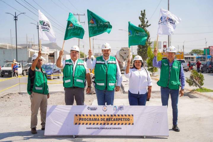 Recarpeteo y bacheo mejoran la movilidad en Ramos Arizpe