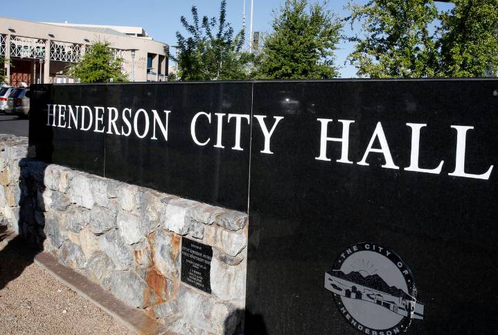 Ex-Henderson police volunteer sues city, alleges retaliation