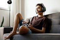 Social media, not gaming, tied to rising attention problems in teens, new study finds