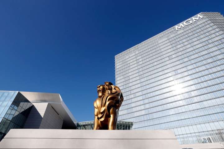 1 killed in shooting at MGM National Harbor