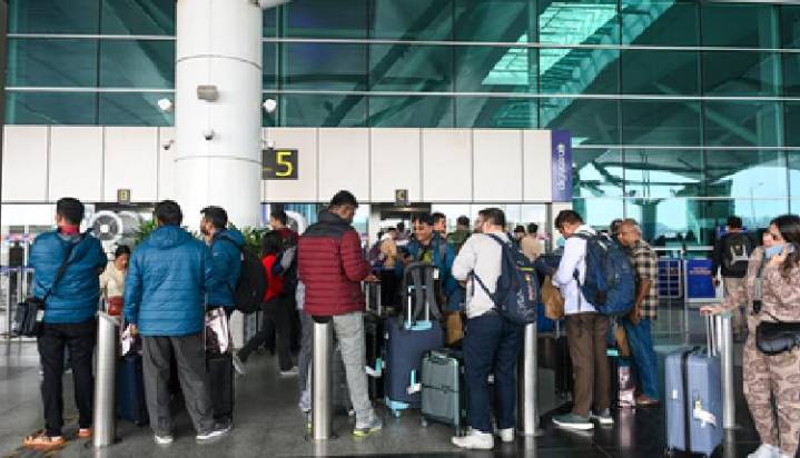 Indigo Cancels 117 Flights At Hyderabad Airport