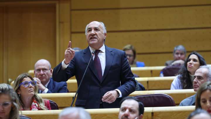 El PSOE denuncia ante la Fiscalía del Supremo al alcalde de Algeciras por acoso sexual y este se da de baja del PP