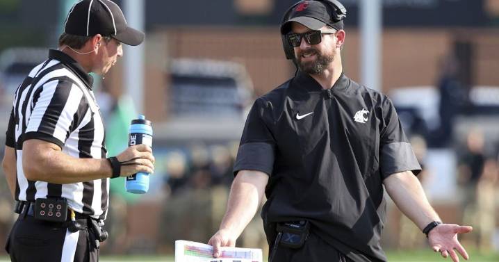 Report: Iowa State tabs ex-South Dakota State coach as Campbell successor