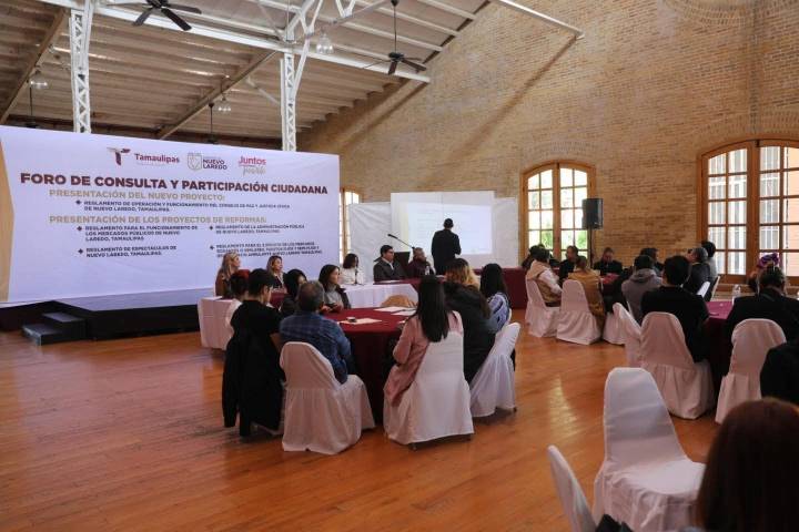 Realizan Foro de Consulta Ciudadana