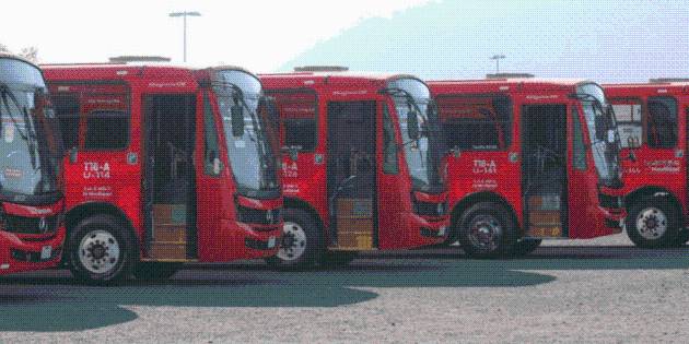 Entregan más camiones para reducir la frecuencia de paso del transporte público