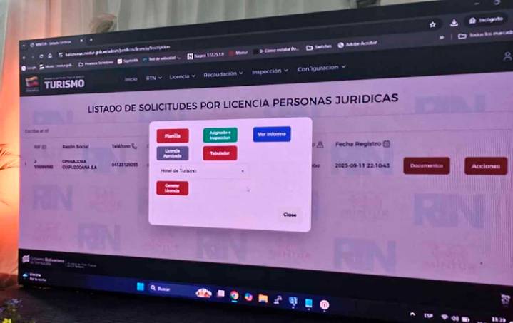 Turismo lanza plataforma digital para agilizar trámites y licencias del sector