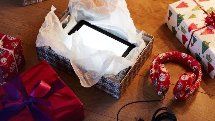No sabe qué regalar en Navidad: estas son algunas ideas de dispositivos tecnológicos para sorprender