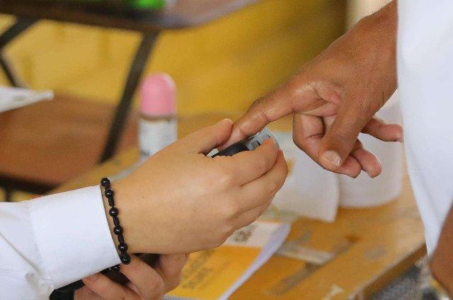 Contienda presidencial en Honduras se cierra entre Asfura y Nasralla