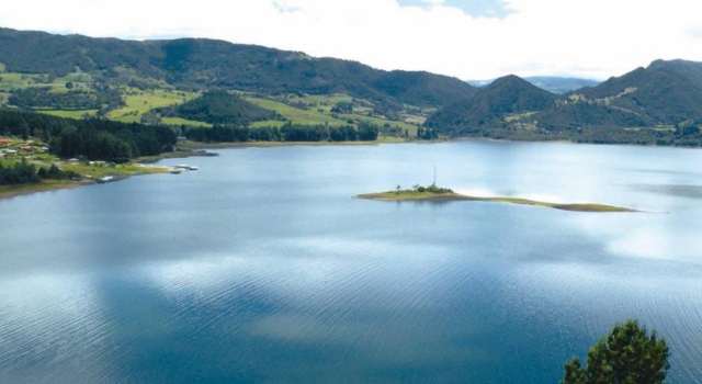 La CAR reactivó sendero turístico de Cundinamarca; es un importante reservorio de bosque altoandino