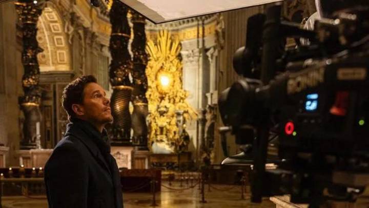 Una directora aragonesa rueda un documental con Chris Pratt en el Vaticano