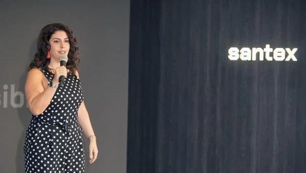 “La industria de la IA precariza el trabajo”