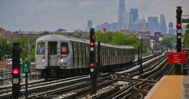 18-year-old charged with arson that burned subway passenger