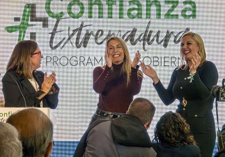 El PP busca explotar el voto femenino con Guardiola tras el machismo aflorado en el PSOE