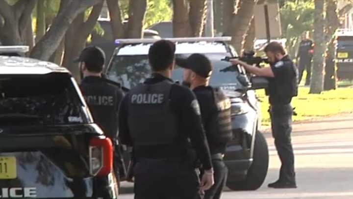 Video shows swatting call unfold at Hollywood home full of social media influencers