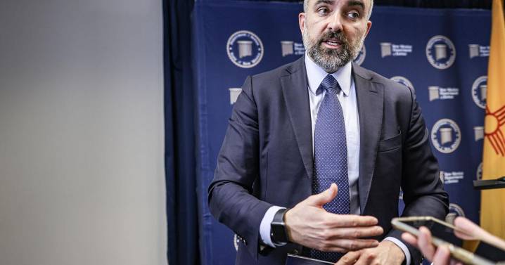 The Roundhouse Report: SNAP, runoffs and lawsuits