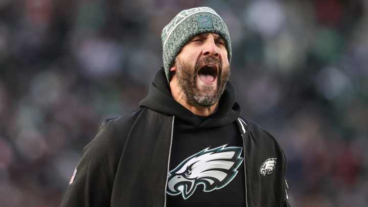 Eagles take unorthodox approach to breaking out of slump