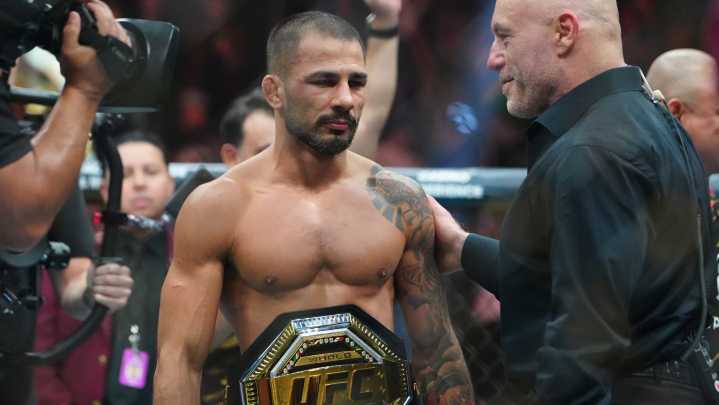 Pantoja vs. Van odds, picks and predictions