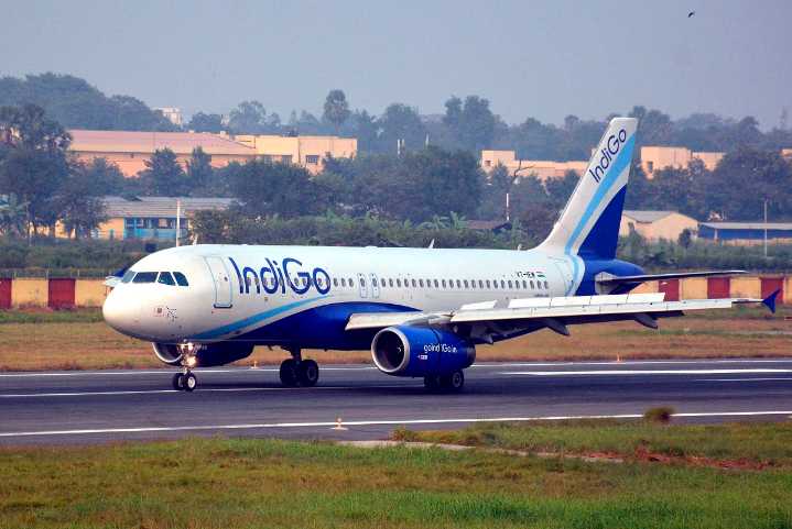 IndiGo Cancels 180+ Flights Across 3 Major Airports