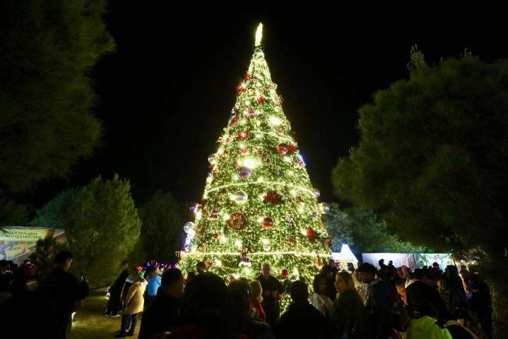Inauguran Navidad a lo Mexa
