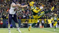 Keisean Nixon has game-sealing INT and Packers overtake Bears for NFC North lead with 28