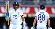Ashes LIVE: Joe Root blows Aussies away with 135 to save England's skin 