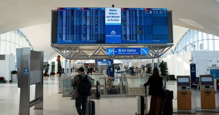 Planning on flying this holiday season? TSA says don't wrap your gifts