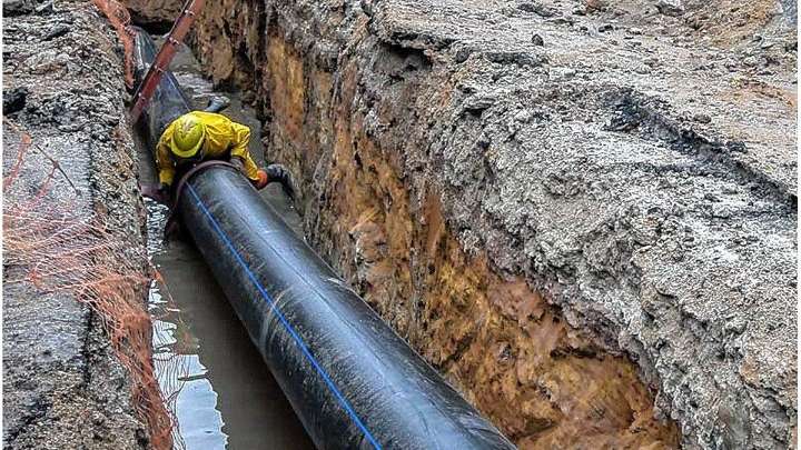 Paraná: continúan las obras para mejorar el servicio de agua potable