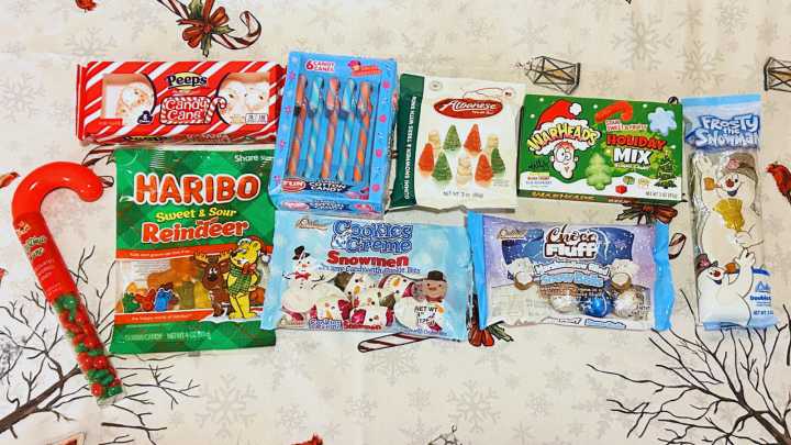 6 Dollar Tree Christmas Candies To Stock Up On (And 3 To Avoid)