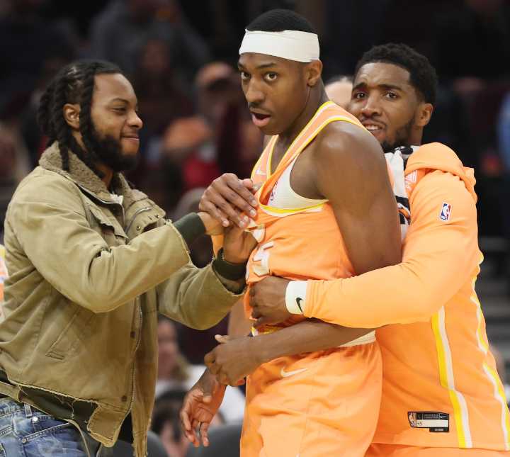 Cavs off-day meeting helps them rediscover joy, find themselves again