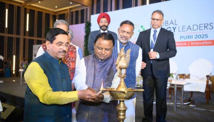 India Records Highest-Ever 31.25 GW Non-Fossil Addition In FY26: Pralhad Joshi