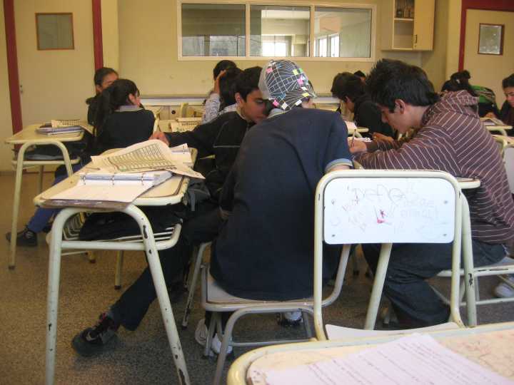 Rituales Juveniles Contemporáneos y Mutación del Vínculo Educativo