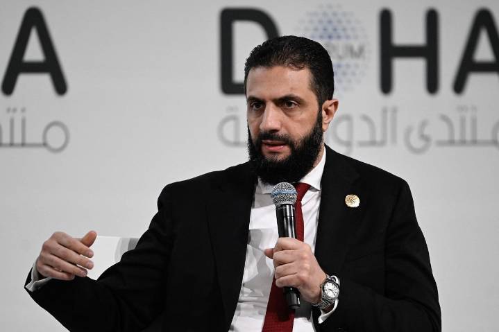 Ahmed al Sharaa proclama “ruptura total” con el régimen de Al-Assad; Siria avanzará "hacia un nuevo amanecer"