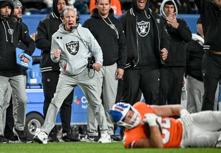 How Broncos' matchup with Raiders could shift AFC seeding