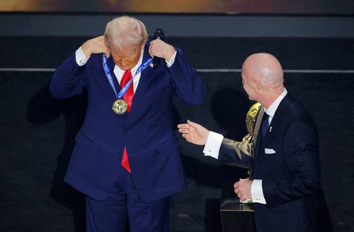 Trump awarded new FIFA peace prize